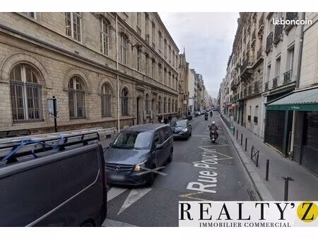 local commercial 80 m²