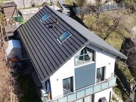maison 5 pièces de 150m2