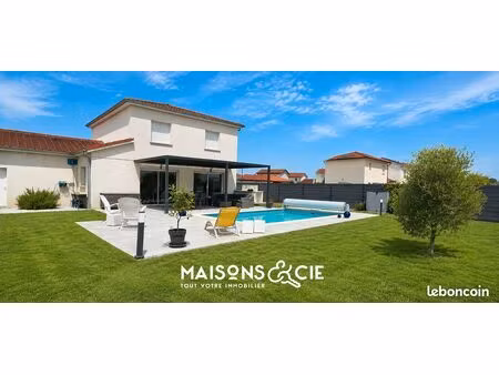villa 5 pièces 121 m²