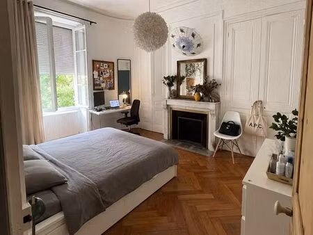appartement ancien 84m2