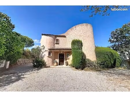 maison 45 m² saint-paul-en-forêt