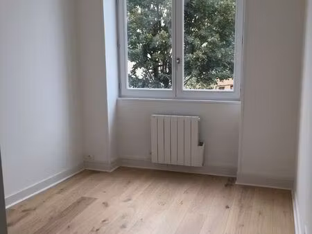 appt t2 30m2 lyon 4 rue belfort