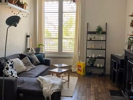 sous location appartement montplaisir