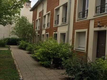maison de ville 110m² t4. lyon 9ème
