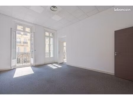 bureaux 123 m² marseille