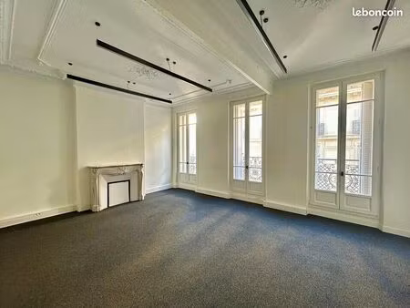 bureaux 210 m² marseille