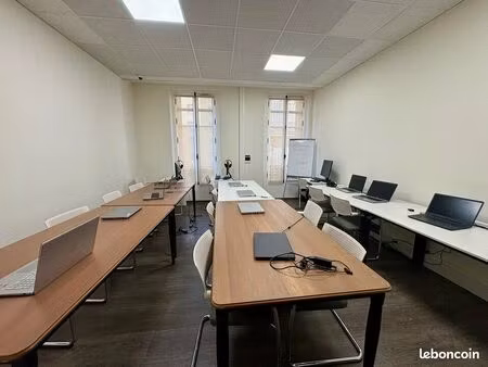bureaux 240 m² marseille