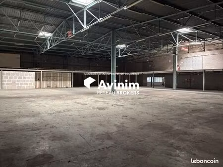 local 2180 m² aubagne