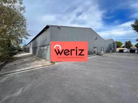 local d'activite 2100 m² marignane
