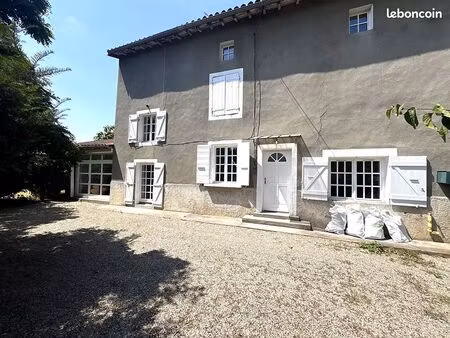 maison 6 pièces 123 m²
