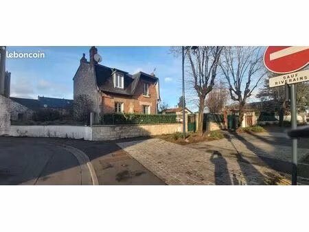 maison lumineuse de 93m2