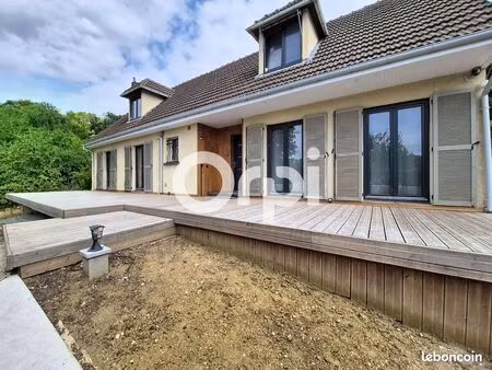 maison 5 pièces 160 m²