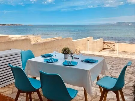 studio 33m2 vue mer + terrasse 40 m2 pieds dans l’eau