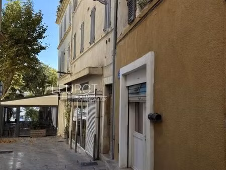 commerce 41 m²