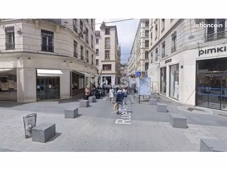 local commercial 87 m²