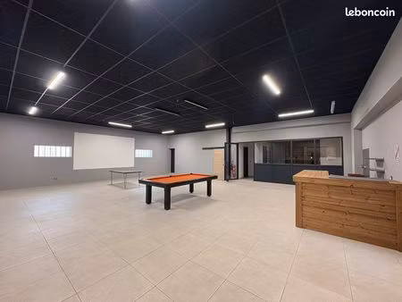 arles - bureaux & showroom - site clos securise