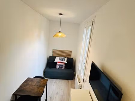 joli studio vichy tout équipé centre ville