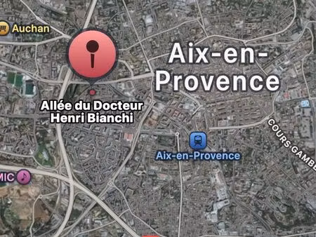 box fermé . parking sécurisé aix caméras