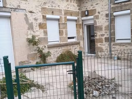 loue maison de bourg le montet