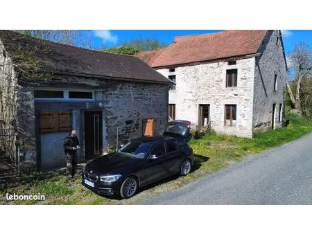 maison plus grange sur 930m²