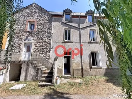 immeuble 5 pièces 170 m²