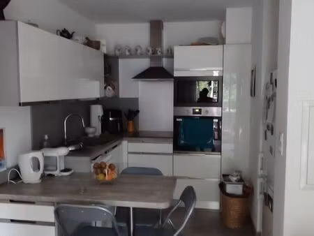 appartement t2 avec grande terrasse