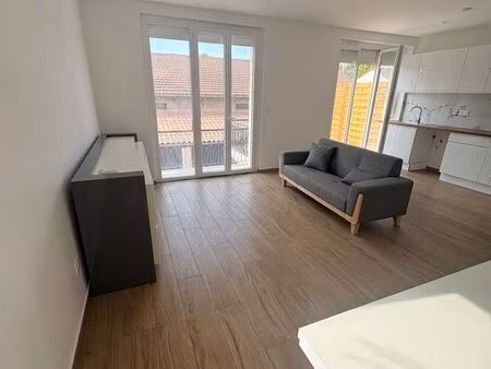 t3 refait à neuf quartier montplaisir - dpe b