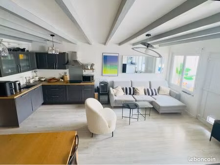 appartement t2 meublé - 43m2 + terrasse 20m2 - le rove