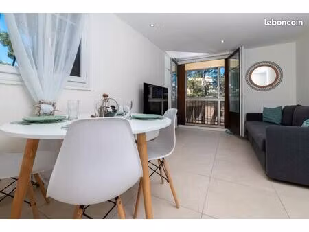 magnifique appartement t4 meublé climatisation / parking