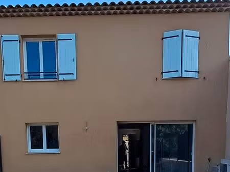 jolie maison neuve classe a 4 chambres