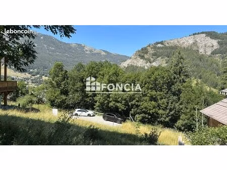 allos  super allos terrain constructible nu vendu avec permis de construire pour un superb