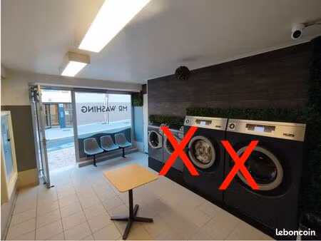 local commercial uniquement puget sur argens