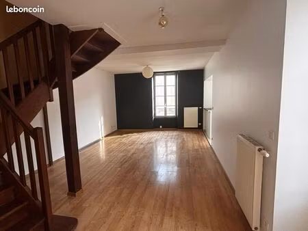 appartement f2 quartier palais de justice
