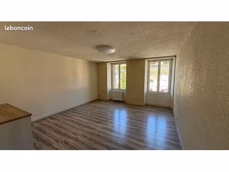 appartement t1 bis 41m2 aec parking privatif - proche frontière suisse