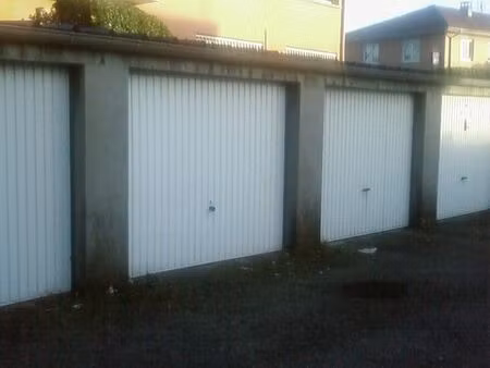 belfort - garage fermé