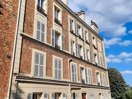 vends appart 51m2 plein centre meudon t2/t3-295 000 euros