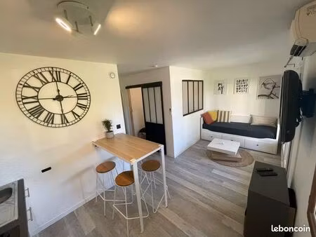 t2 proche centre sanary sur mer bai mobilité étudiant