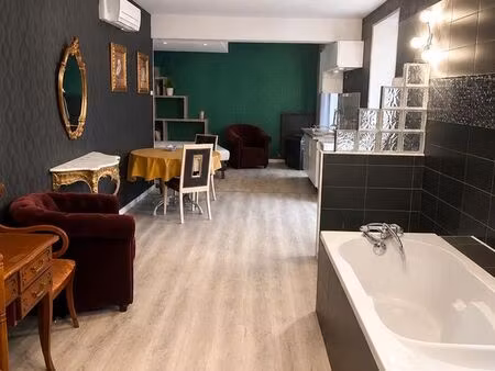 # grand studio à louer – hyper centre de châtenois (88170)