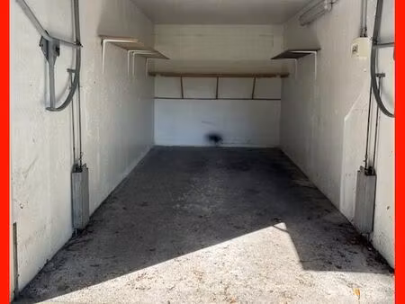 location box garage - résidence parc du petit bourg - evry courcouronnes