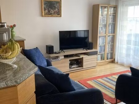 2 pièces 51m2 + box au faubourg de l'arche