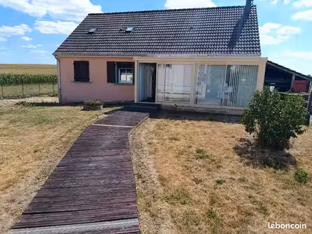 maison avrolles