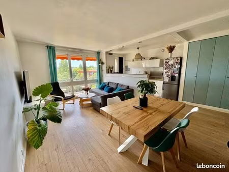 appartement 3 pièces 63m²