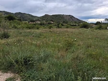 terrain 310 m² cornas