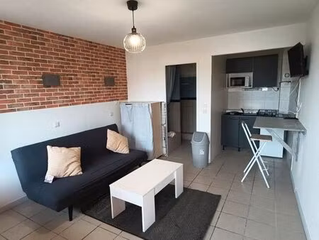 studio meublé 19 m2 à sainte savine