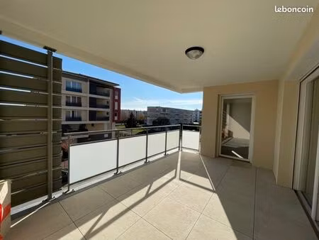 appartement 3 pièces 78 m²