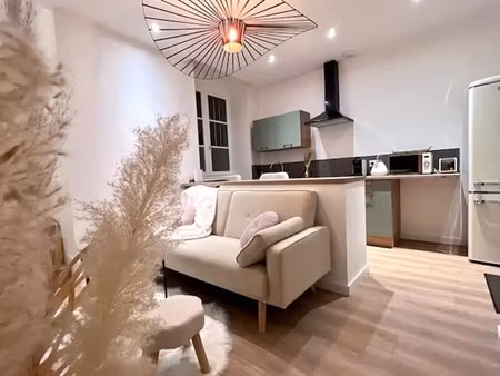 location appartement 1 pièce 25 m² à lons-le-saunier (39000)