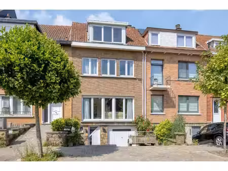 gezinswoning te koop in strombeek-bever met tuin en garage