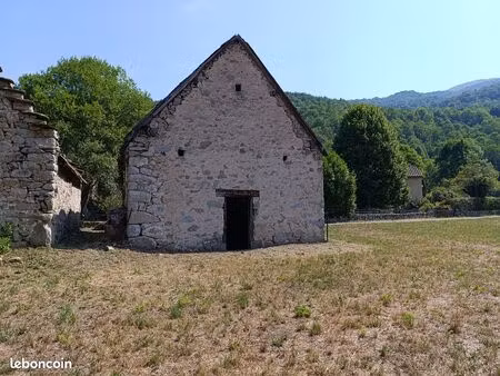grange  ruine et terrain constructible avec permis