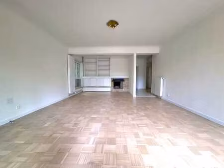 clos paisible - superbe appartement 3 ch + terrasse + jardin