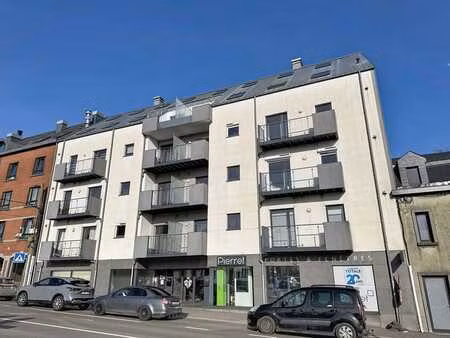 magnifique duplex de 3 chambres au coeur de bastogne